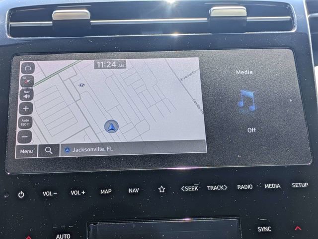 Used 2024 Hyundai Tucson Limited AWD/4WD image 24