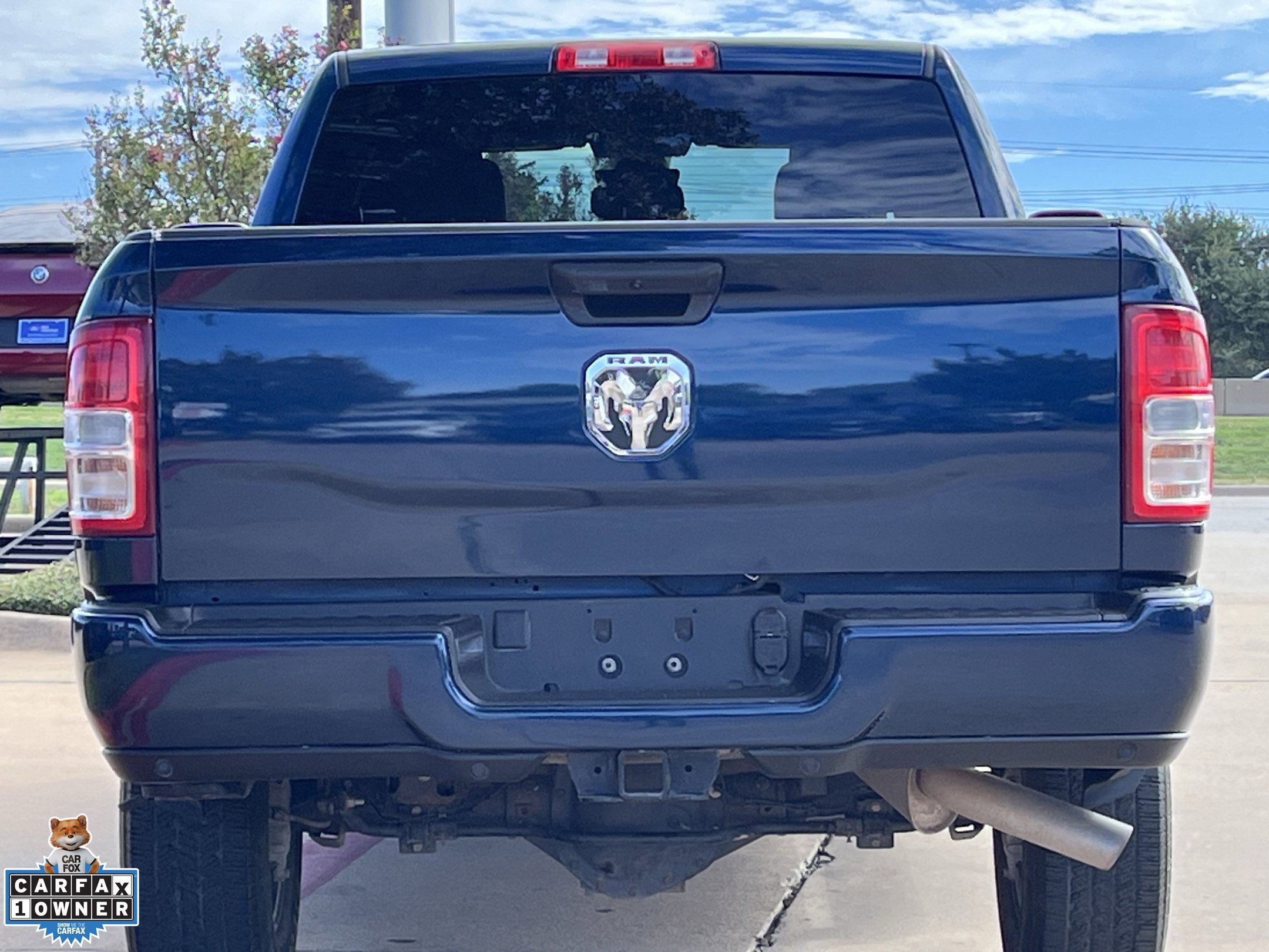Used 2024 RAM 2500 Big Horn w/ Sport Appearance Package AWD/4WD image 6