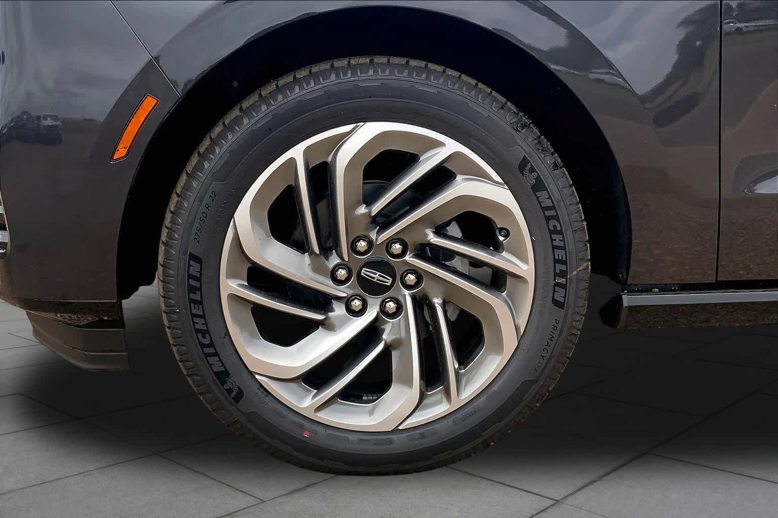 New 2026 Lincoln Navigator Reserve AWD/4WD image 11