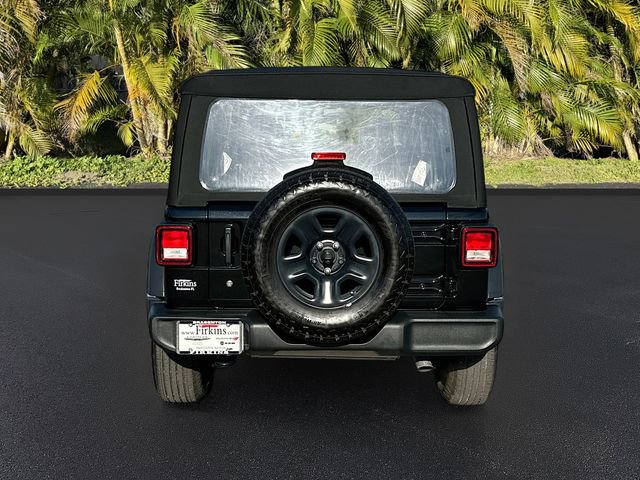 Used 2024 Jeep Wrangler Unlimited Sport AWD/4WD image 6