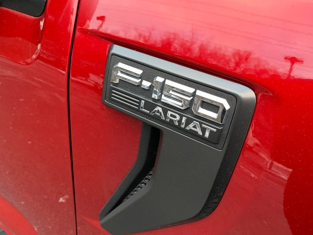 Used 2022 Ford F150 Lariat image 11