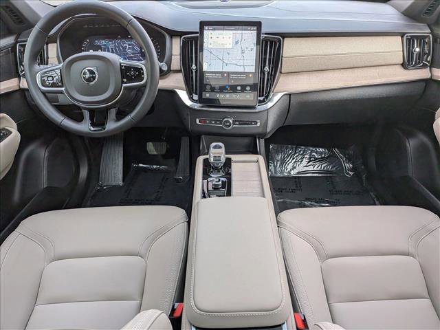 Certified 2026 Volvo XC90 B6 Plus w/ Protection Package Premier image 19