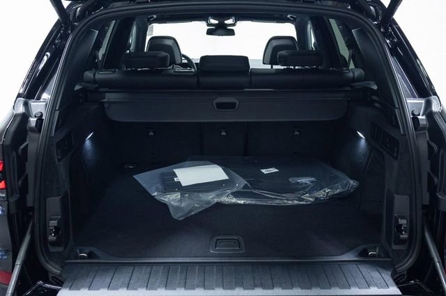 New 2026 BMW X5 xDrive40i w/ M Sport Package image 11
