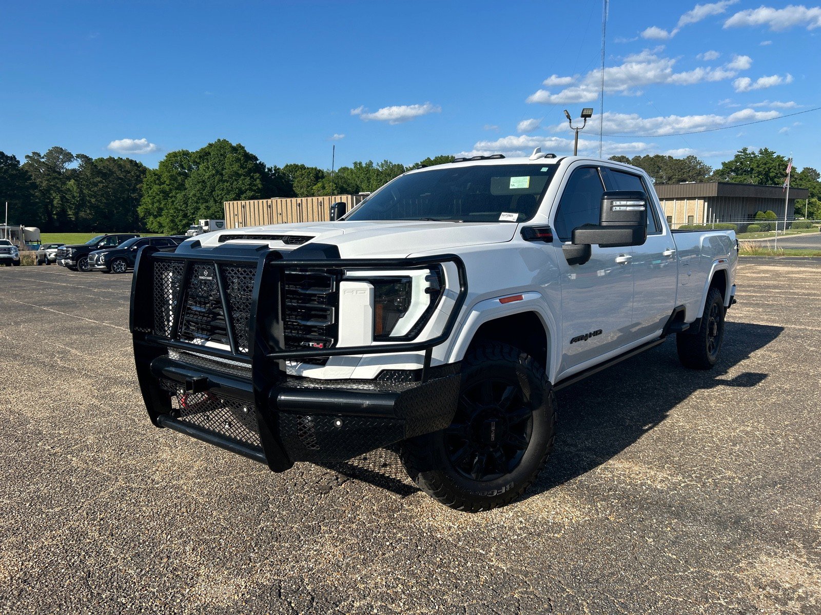 Used 2024 GMC Sierra 2500 AT4 w/ AT4 Premium Plus Package