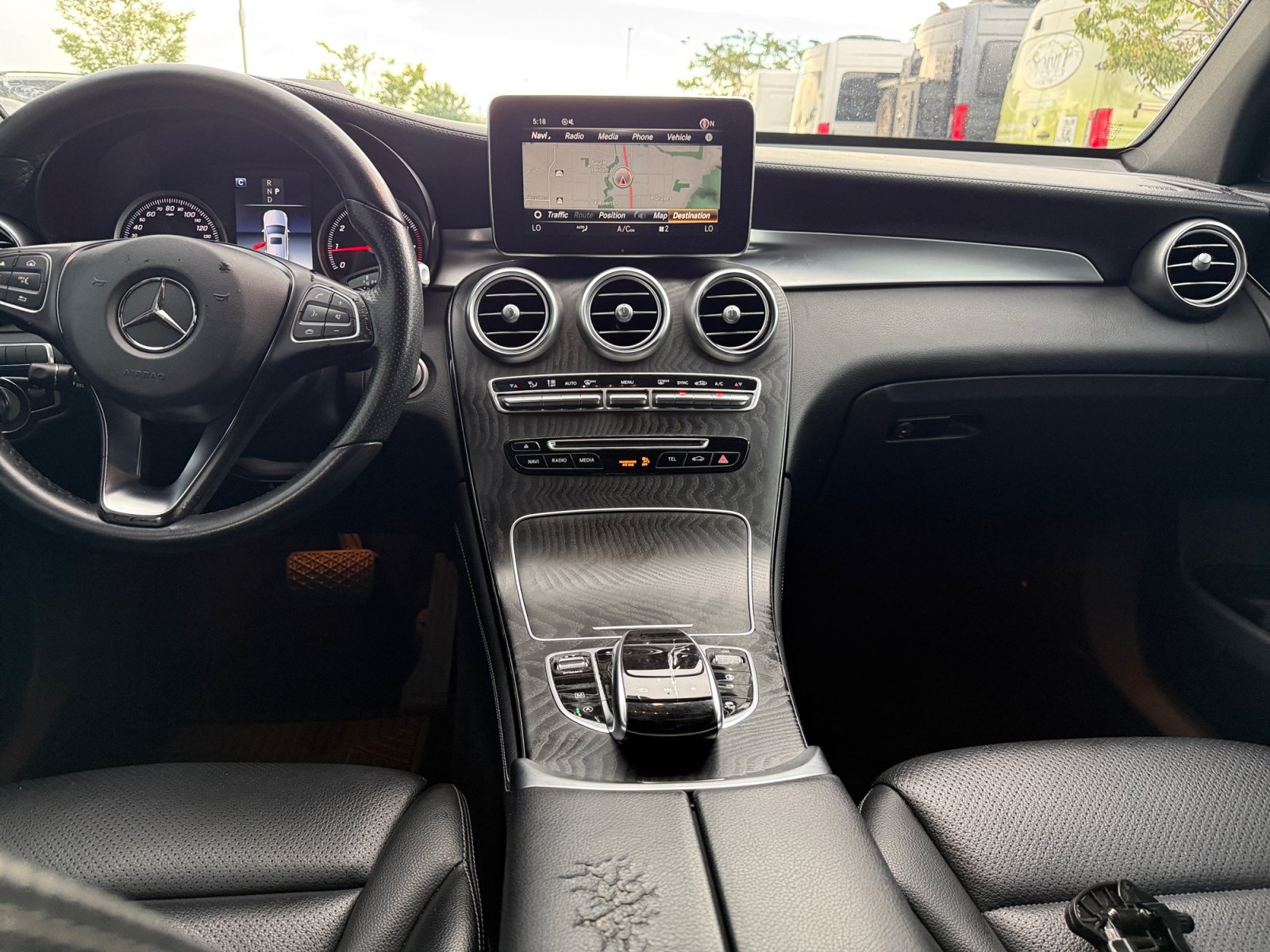 Used 2018 Mercedes-Benz GLC 300 4MATIC Coupe image 20