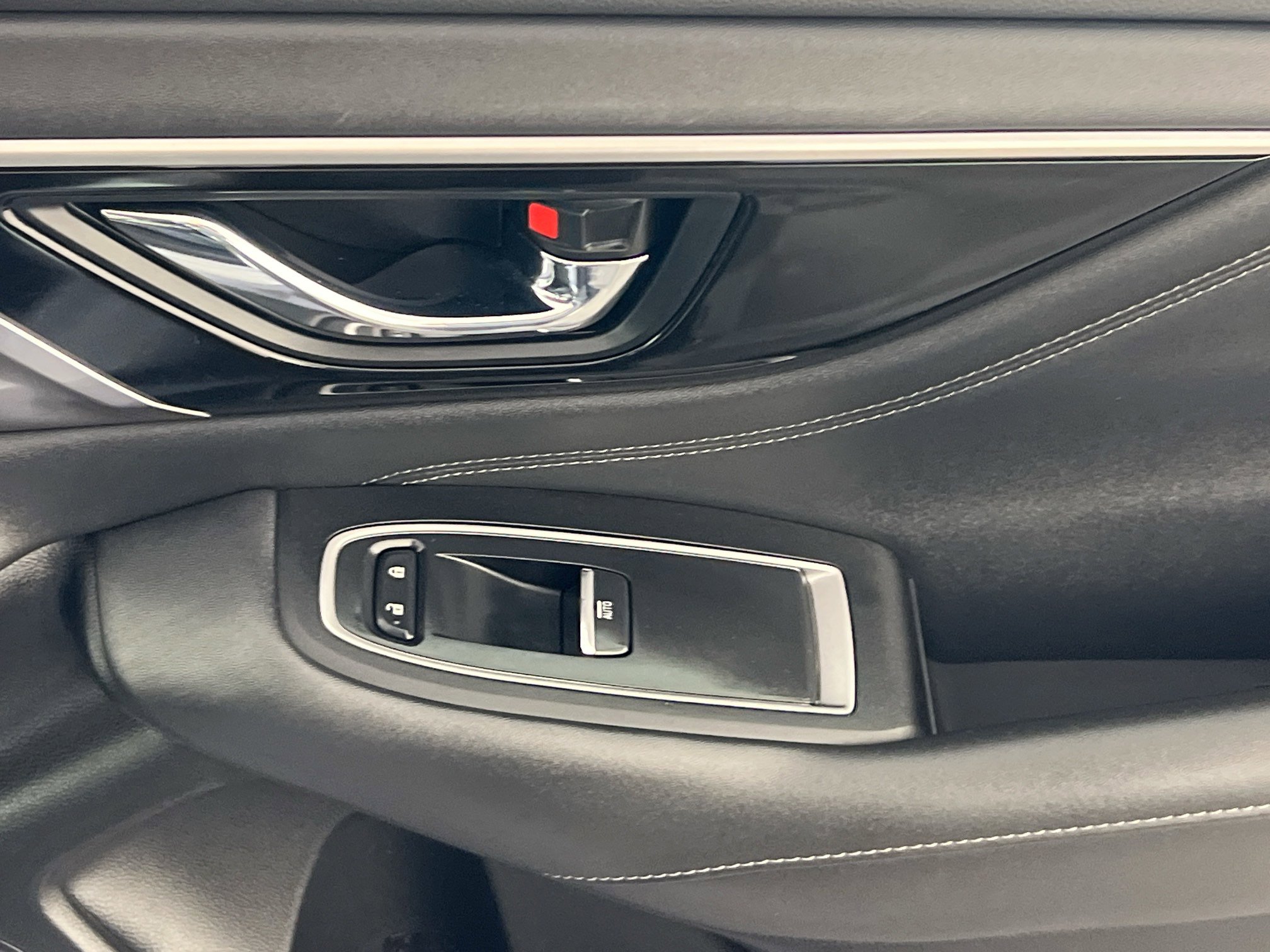 Used 2024 Subaru Legacy Limited w/ Popular Package #2 image 32