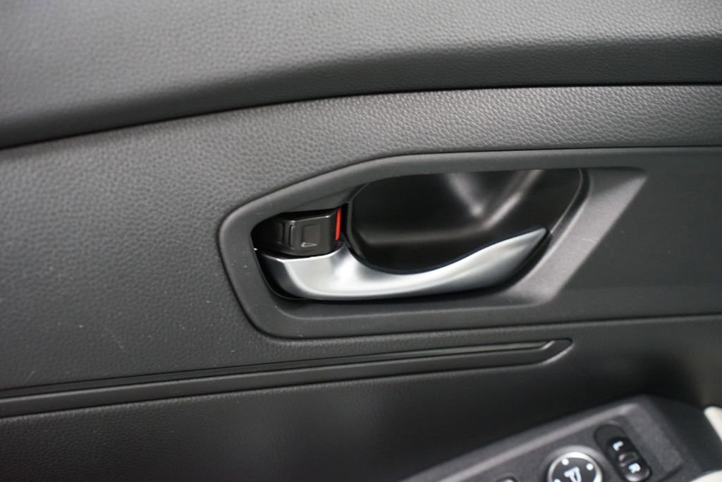 Used 2025 Honda Accord LX image 29