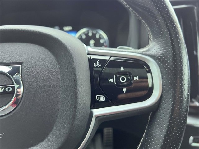 Used 2019 Volvo XC60 T6 R-Design w/ Protection Package image 26