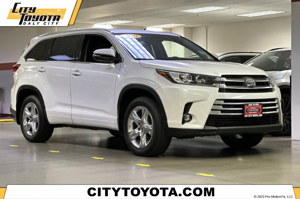 Certified 2019 Toyota Highlander Limited