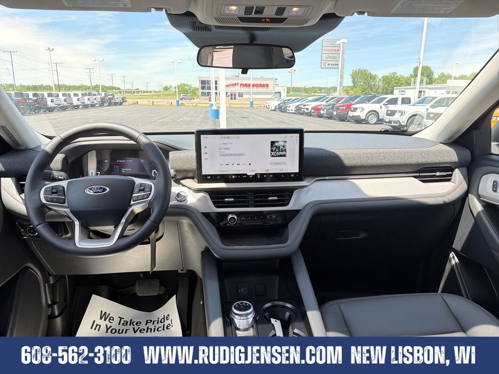 New 2026 Ford Explorer Active w/ Active Comfort Package AWD/4WD image 15