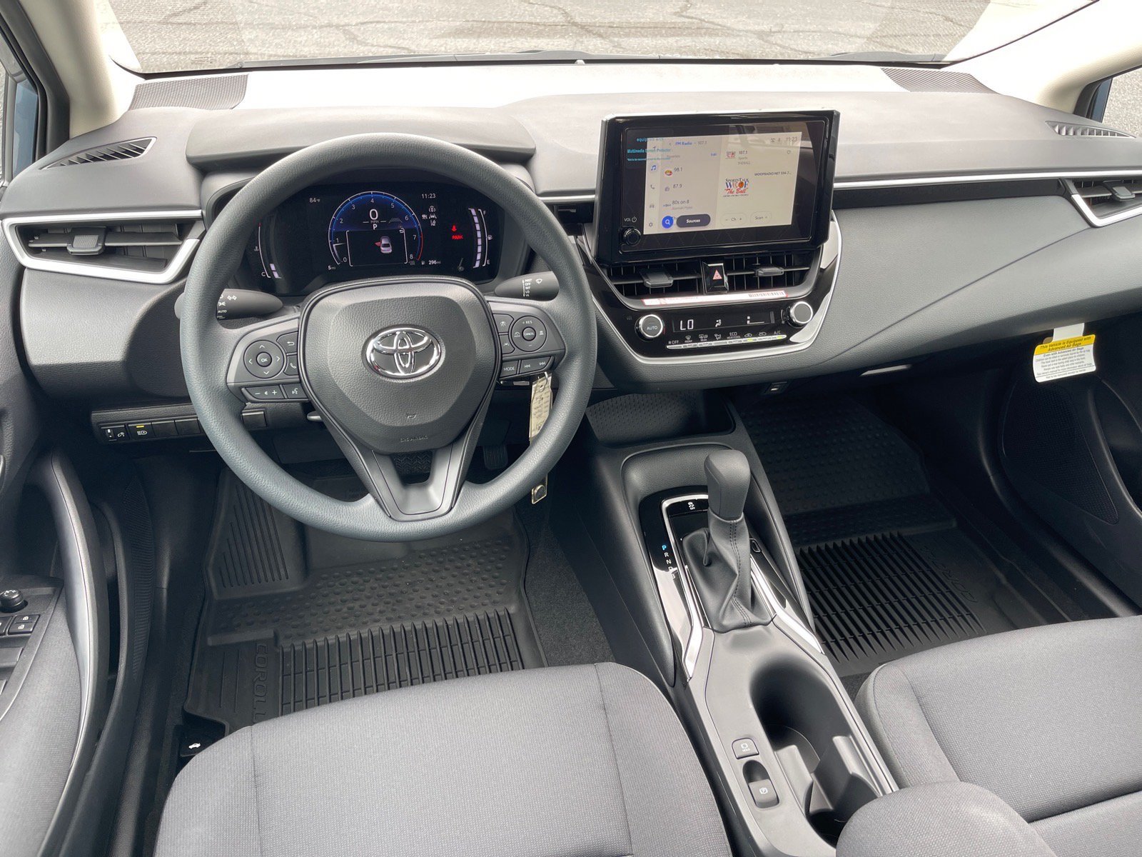 New 2026 Toyota Corolla LE FWD image 4