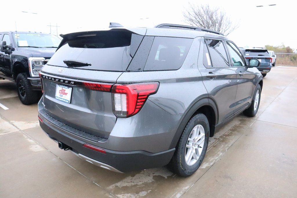 New 2026 Ford Explorer Active w/ Active Comfort Package image 20