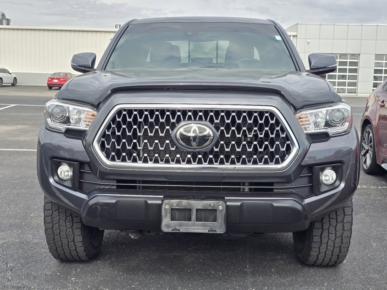 Used 2019 Toyota Tacoma TRD Off-Road AWD/4WD image 2