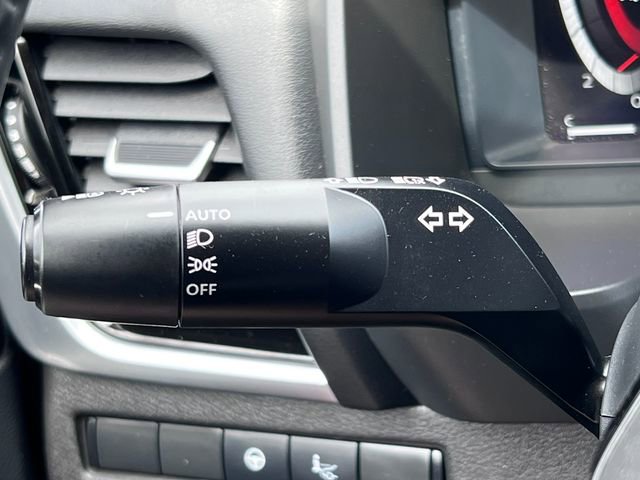 Used 2025 Nissan Rogue SL w/ Tech Package AWD/4WD image 18