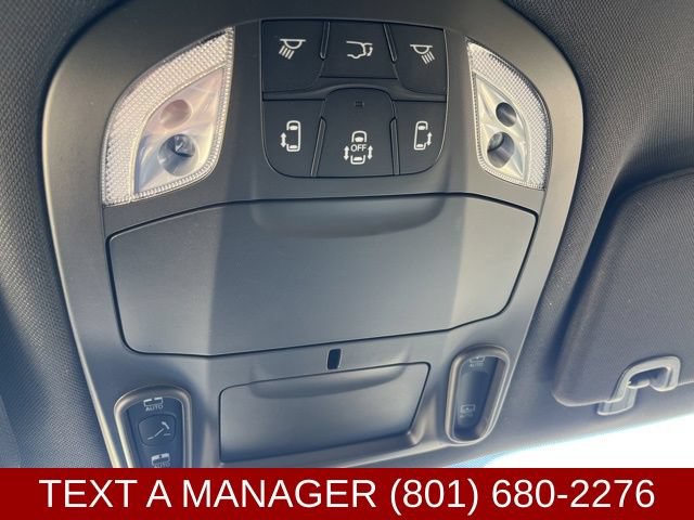 New 2026 Chrysler Pacifica Select FWD image 32