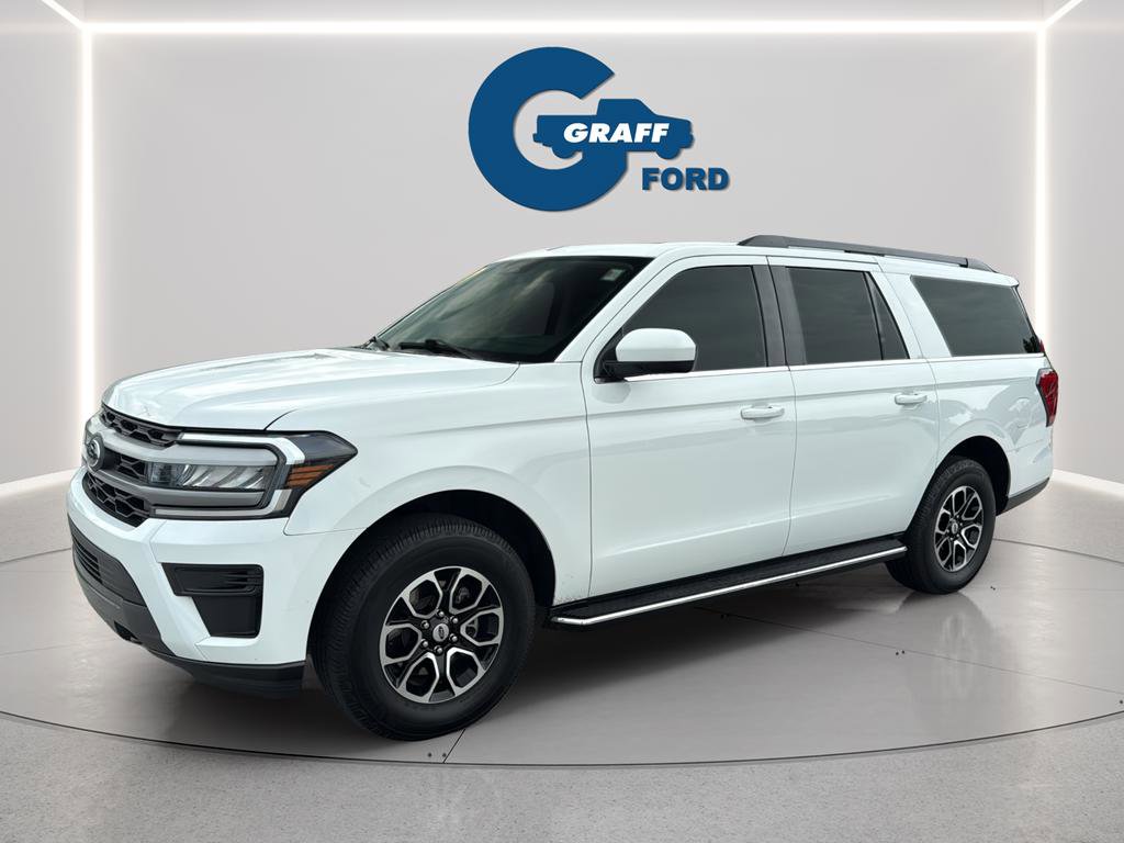 Used 2022 Ford Expedition Max XLT AWD/4WD image 2