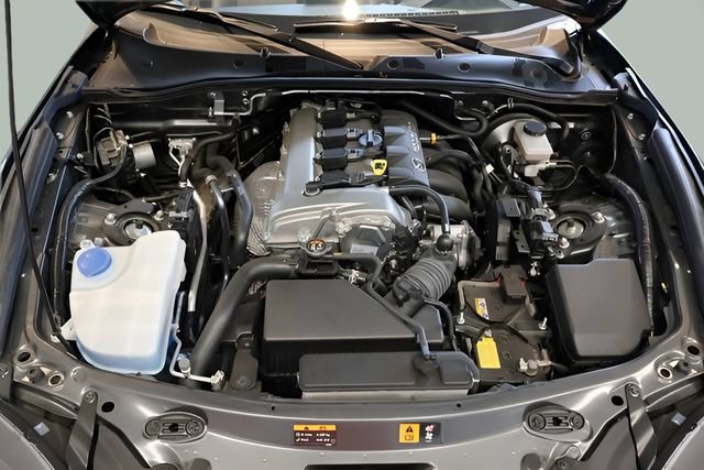 Used 2019 MAZDA MX-5 Miata RF Grand Touring RWD image 10