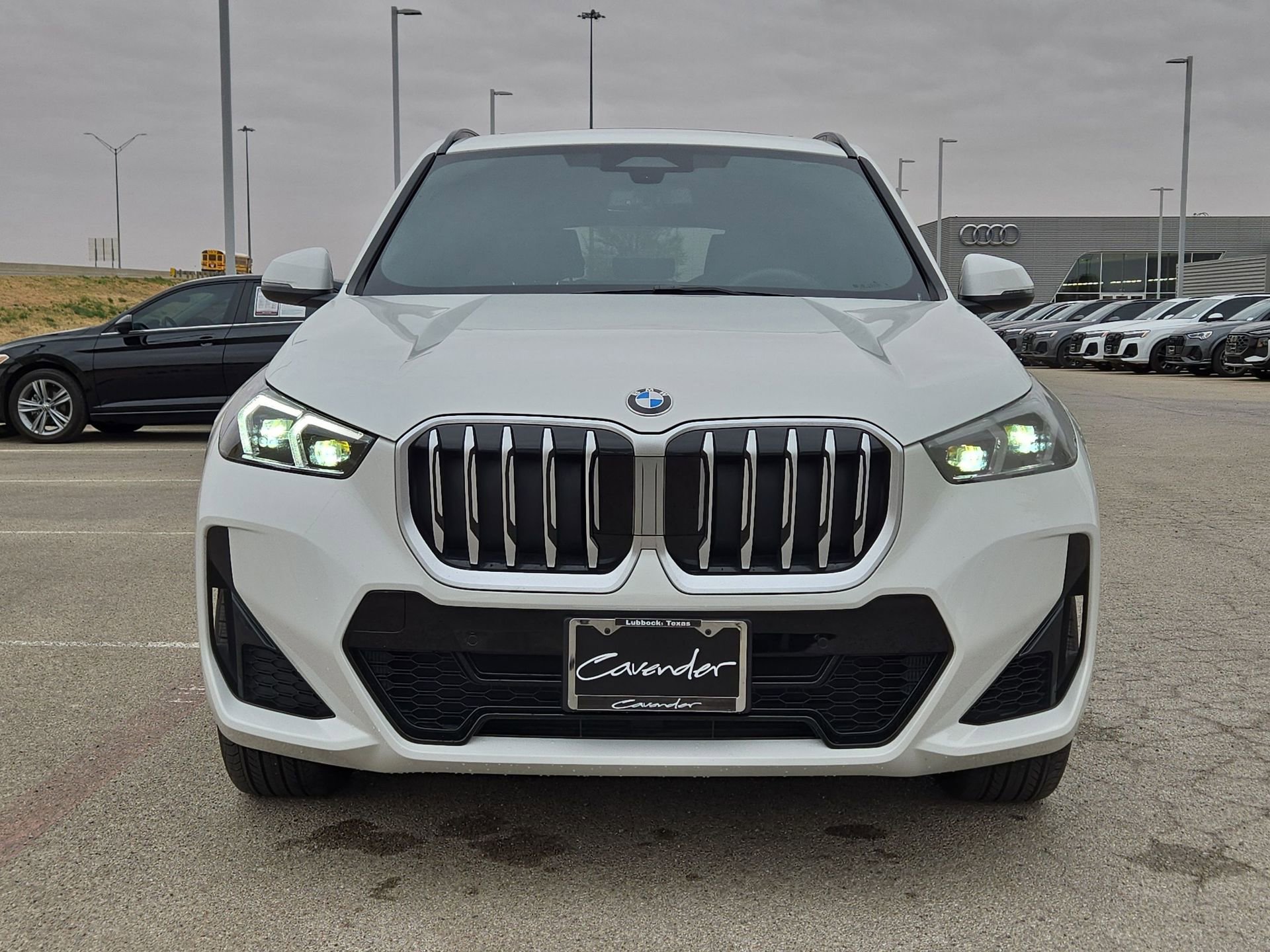 Used 2026 BMW X1 xDrive28i image 10