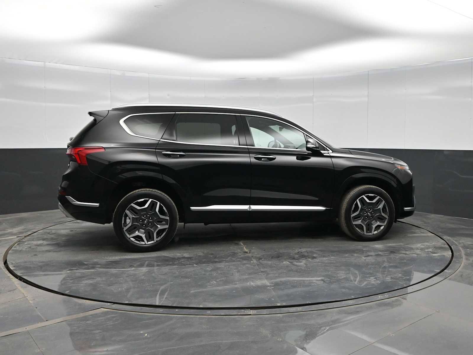 Certified 2021 Hyundai Santa Fe Calligraphy image 9