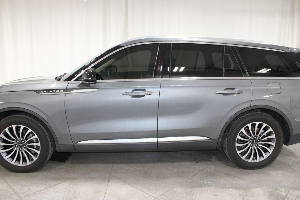 Used 2024 Lincoln Aviator Reserve w/ Equipment Group 201A RWD image 6