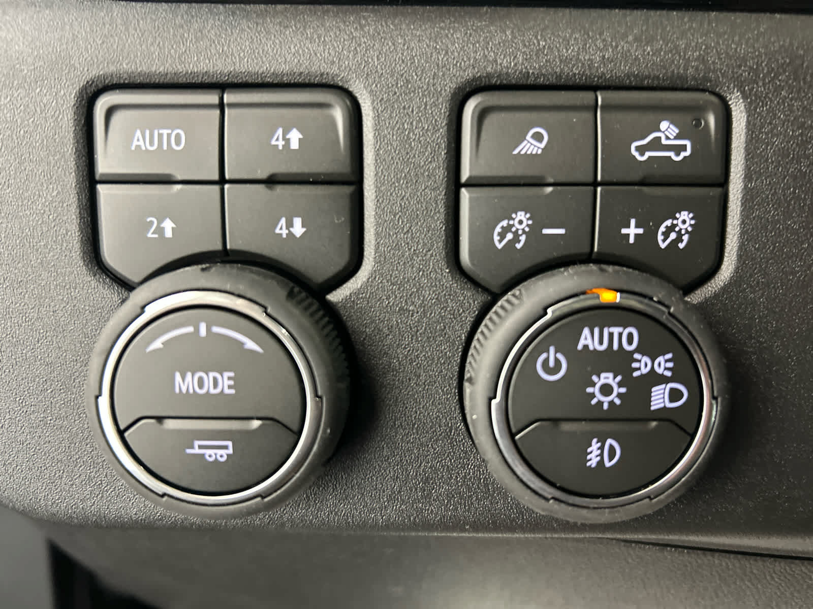New 2026 Chevrolet Silverado 3500 High Country w/ High Country Premium Package AWD/4WD image 8