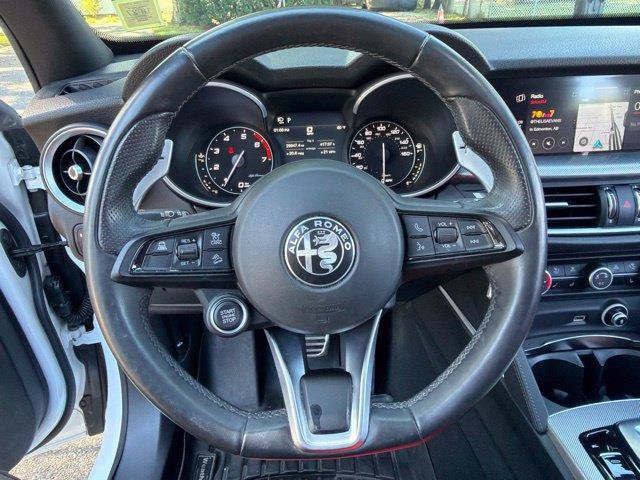 Used 2023 Alfa Romeo Stelvio Veloce AWD/4WD image 43