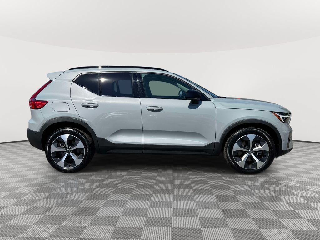 Certified 2026 Volvo XC40 B5 Plus w/ Protection Package Premier AWD/4WD image 3