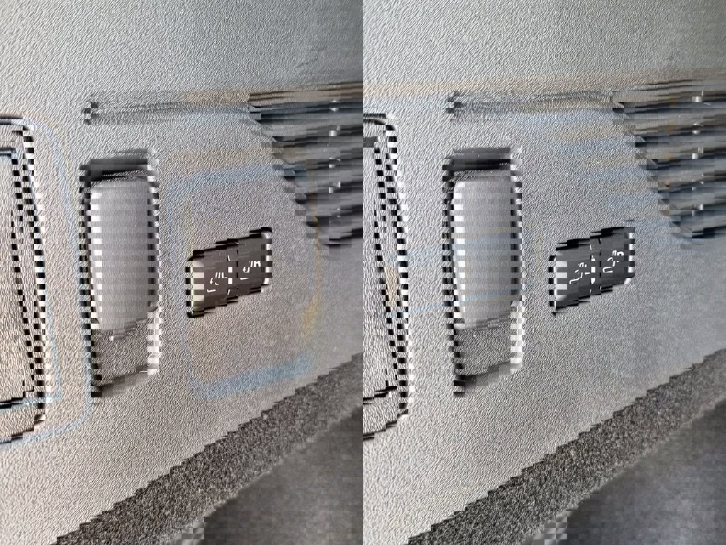 New 2025 Lincoln Nautilus Premier w/ Equipment Group 102A image 16