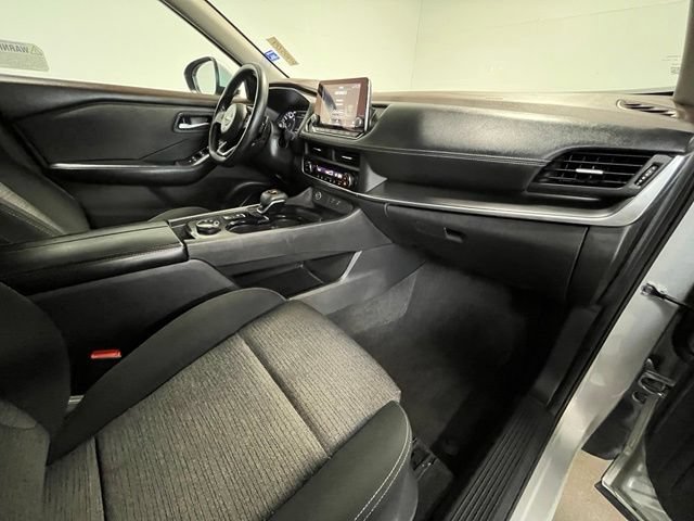Used 2023 Nissan Rogue SV AWD/4WD image 10