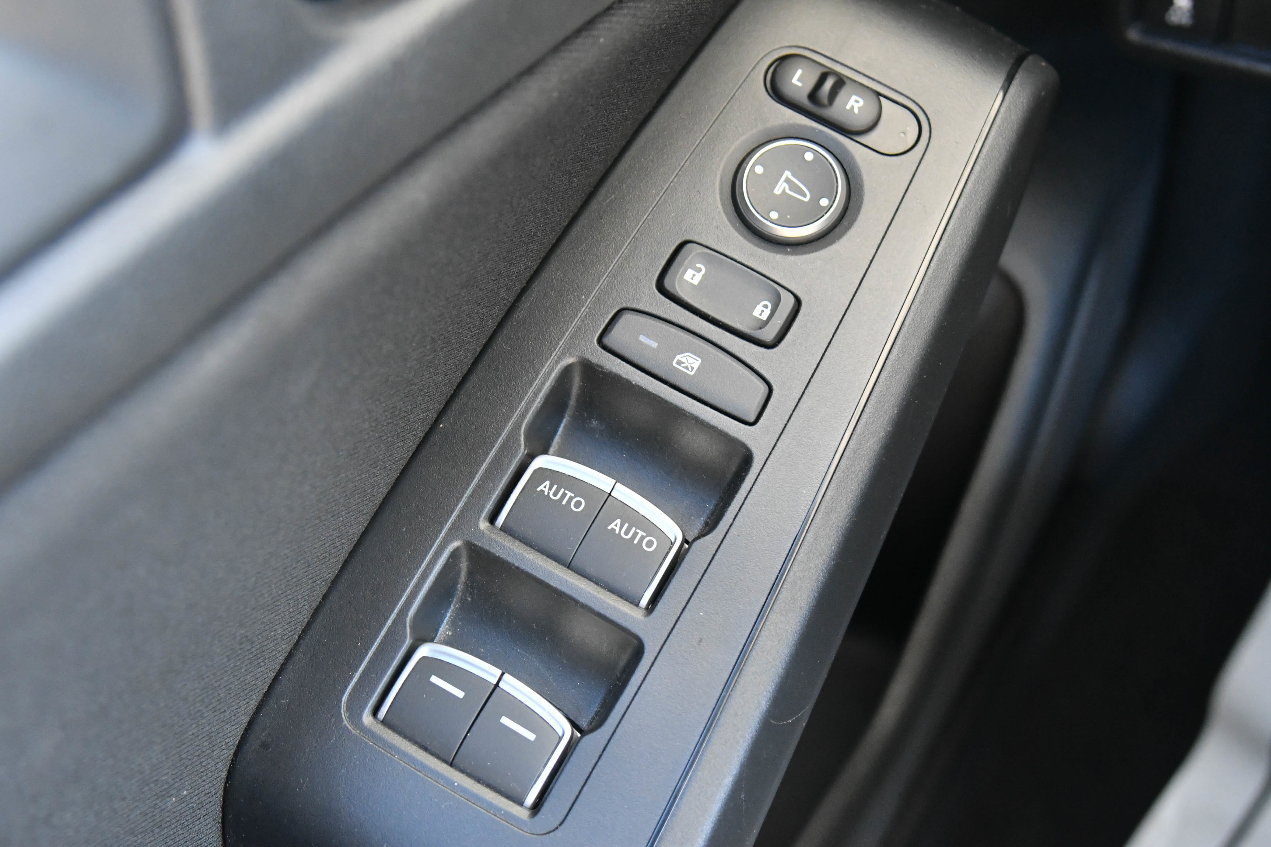 Used 2024 Honda Civic Sport image 32