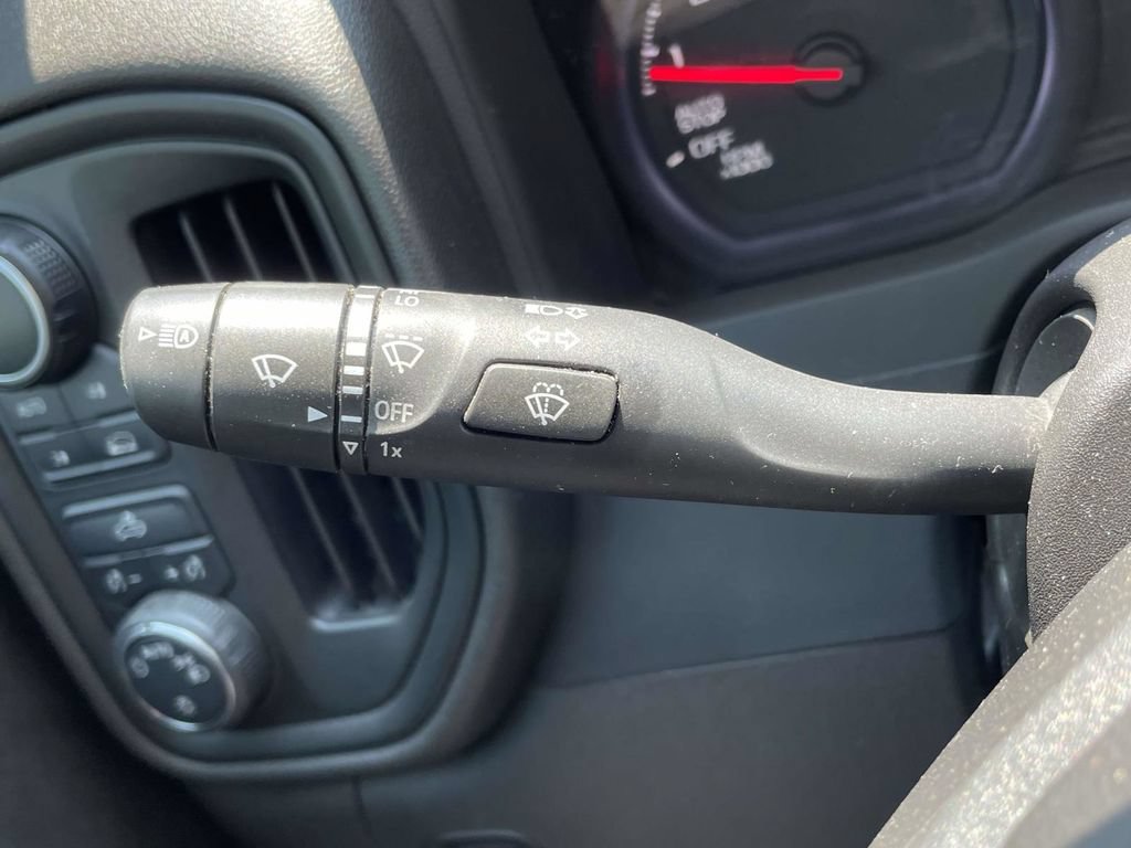 Used 2022 Chevrolet Silverado 1500 Custom AWD/4WD image 32