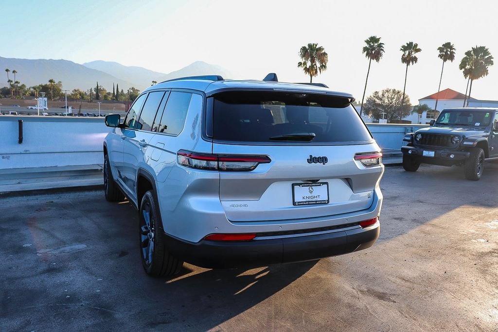 New 2026 Jeep Grand Cherokee L Limited AWD/4WD image 7