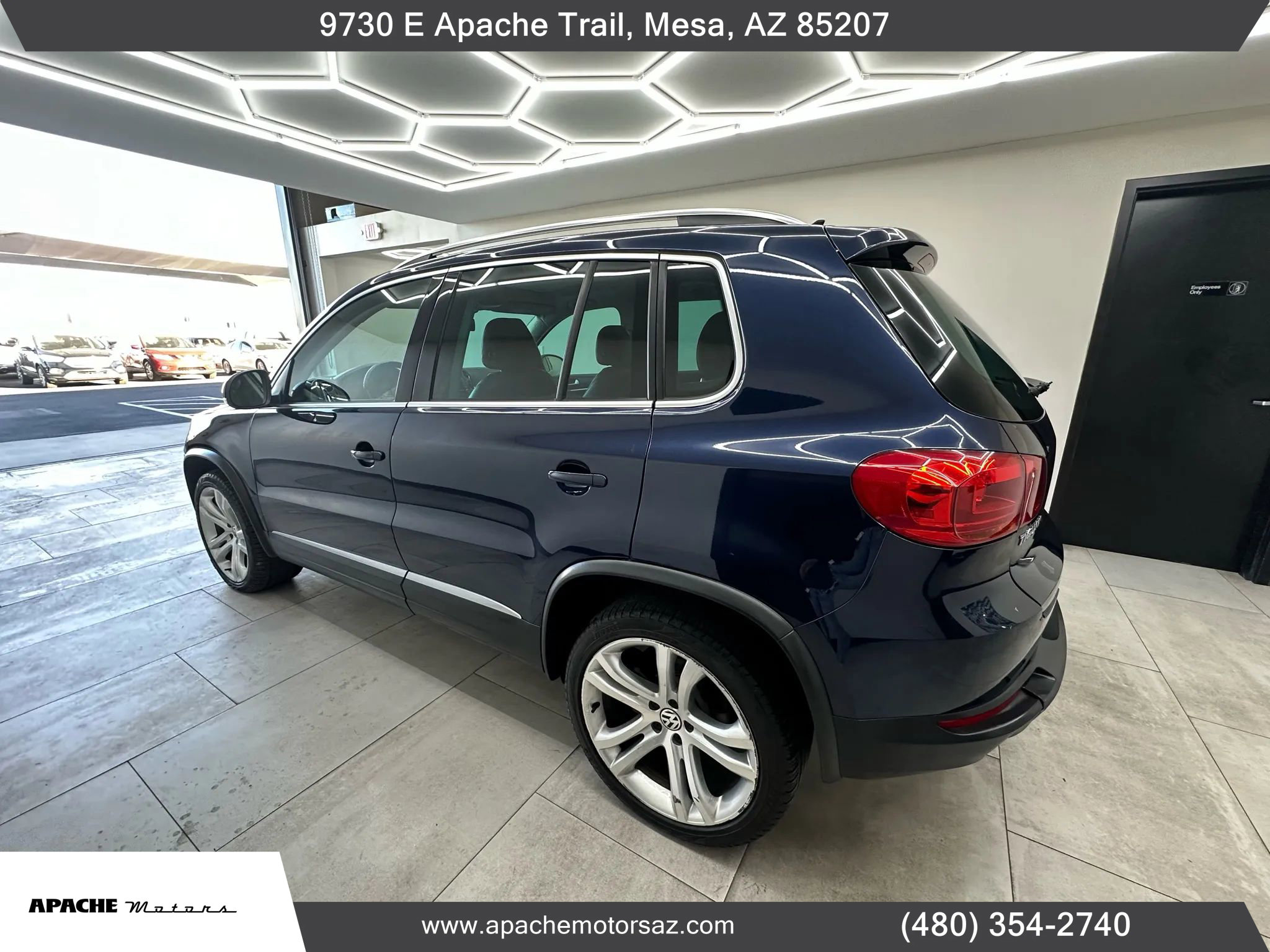 Used 2012 Volkswagen Tiguan SEL image 10