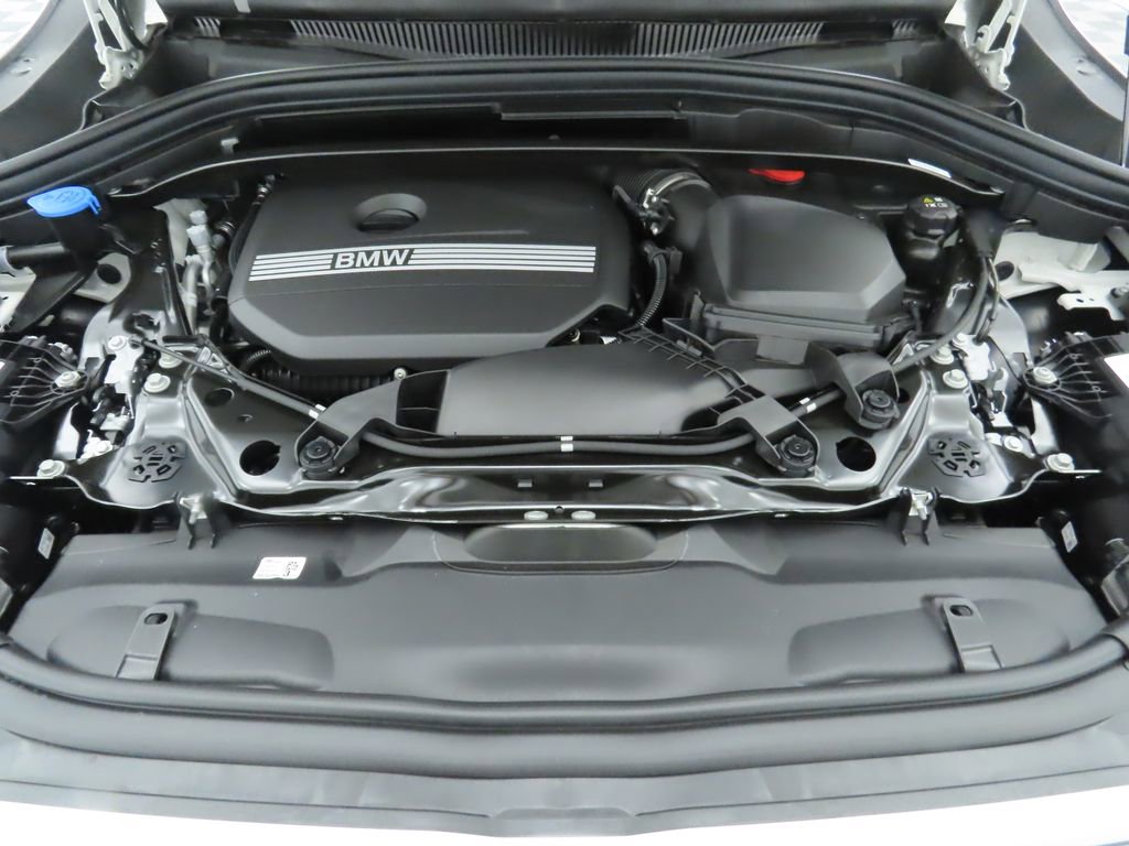 Certified 2025 BMW X2 xDrive28i w/ Premium Package image 29