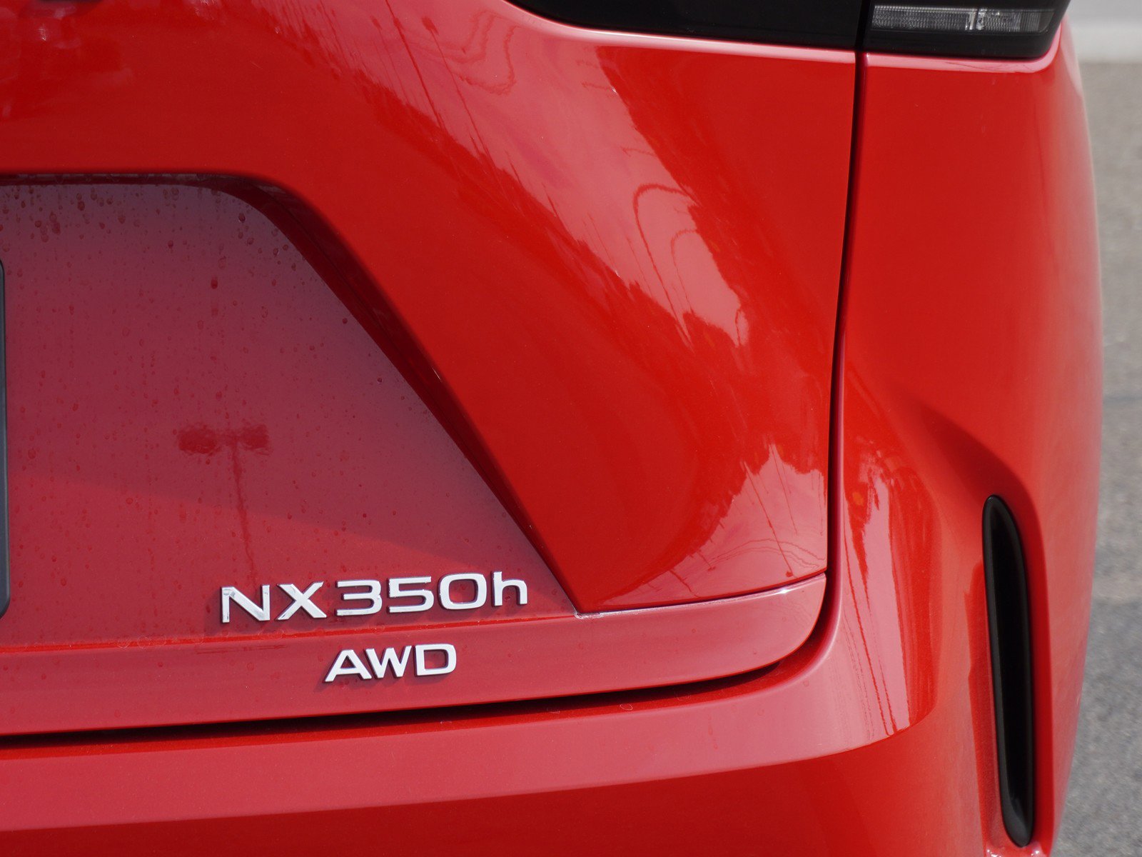 Used 2024 Lexus NX 350h AWD w/ Cold Area Package image 10