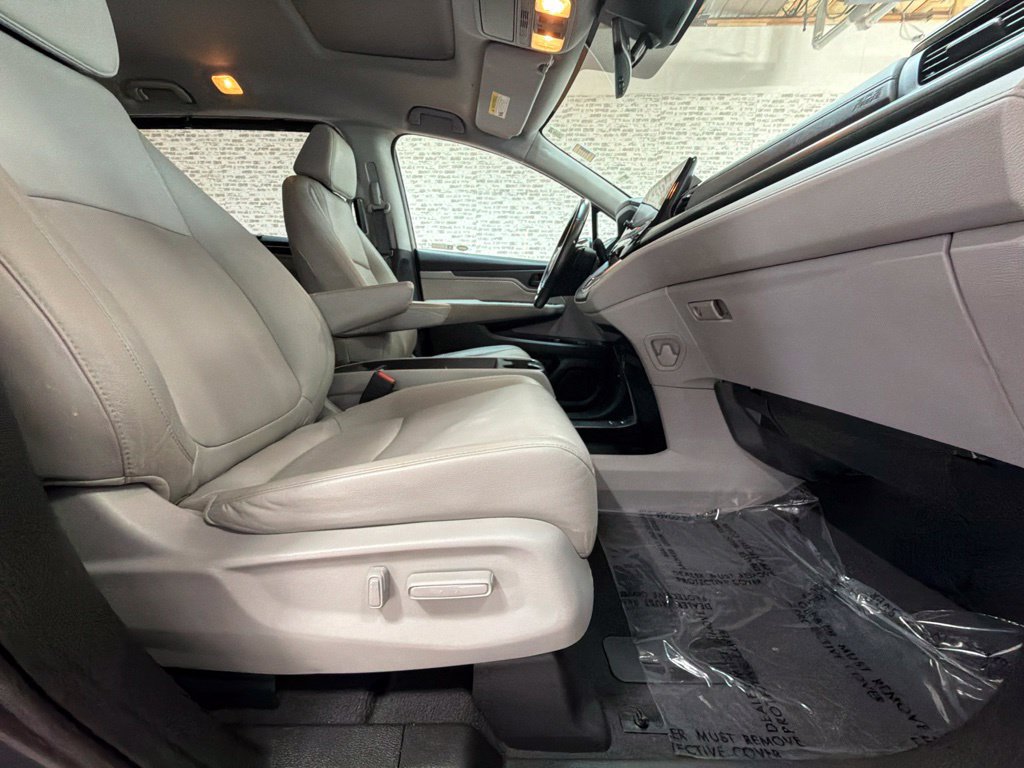 Used 2020 Honda Odyssey EX-L image 12