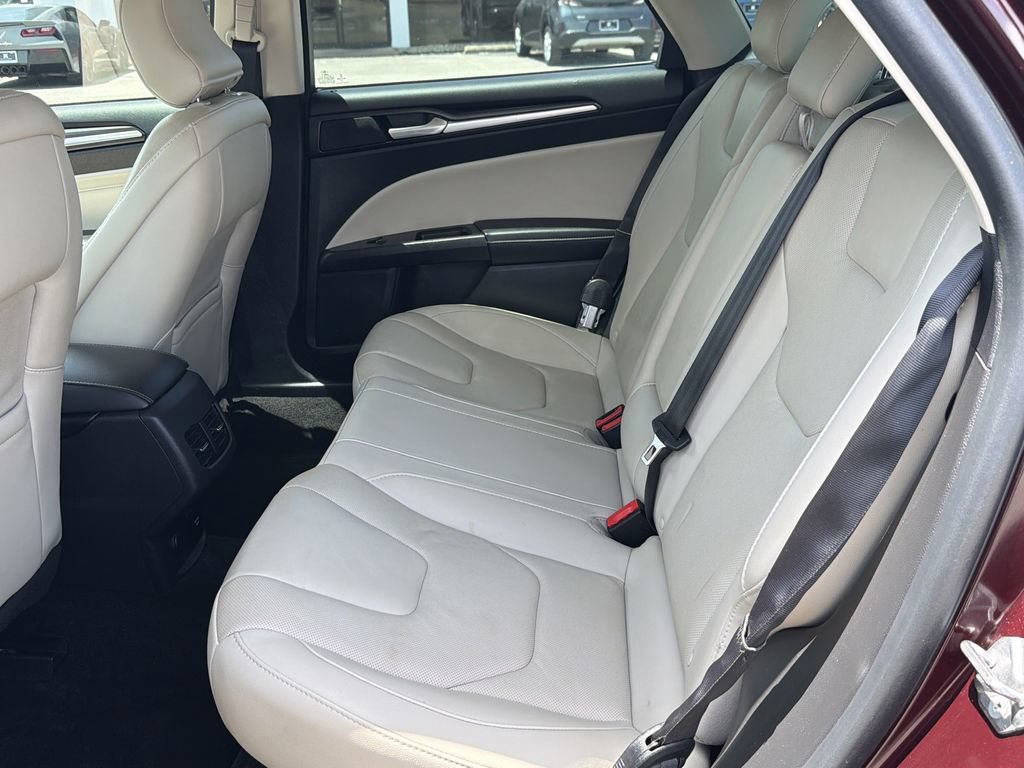 Used 2018 Ford Fusion Titanium FWD image 8