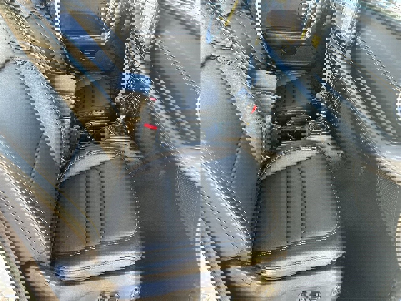 Used 2024 Jeep Wrangler Sahara w/ Technology Group image 9