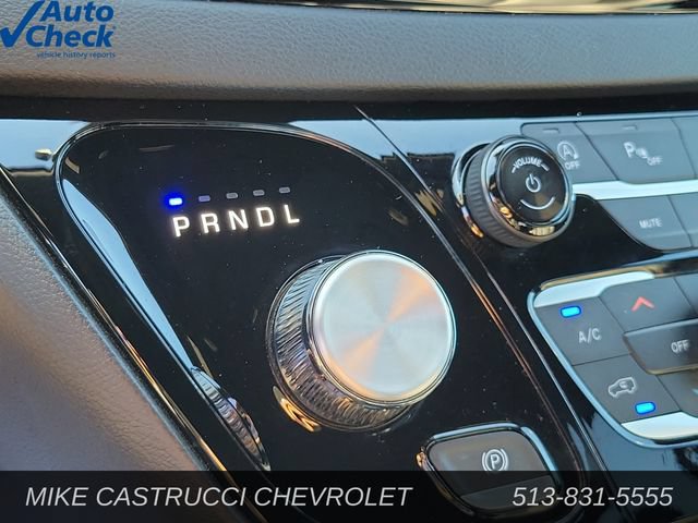Used 2025 Chrysler Pacifica Select FWD image 16