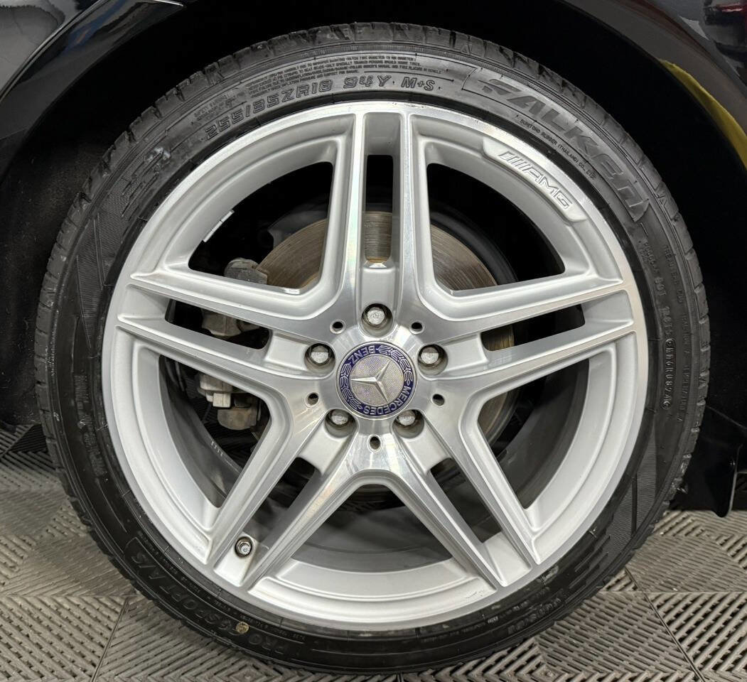 Used 2012 Mercedes-Benz E 350 Coupe image 26
