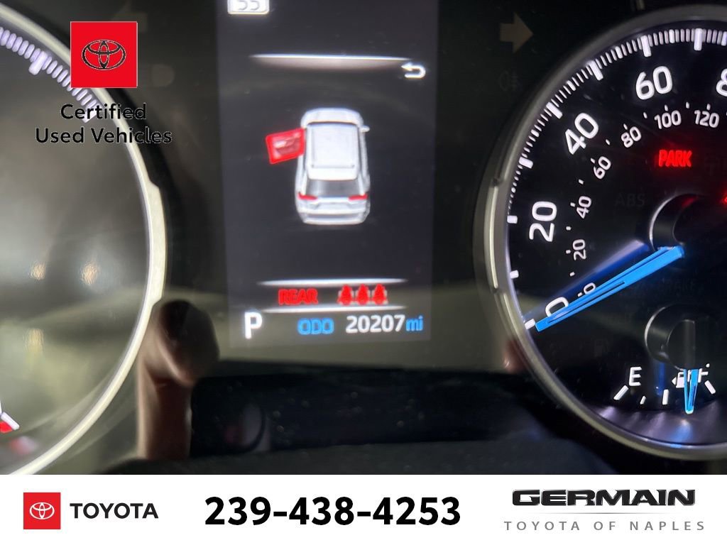 Used 2022 Toyota RAV4 LE AWD/4WD image 20