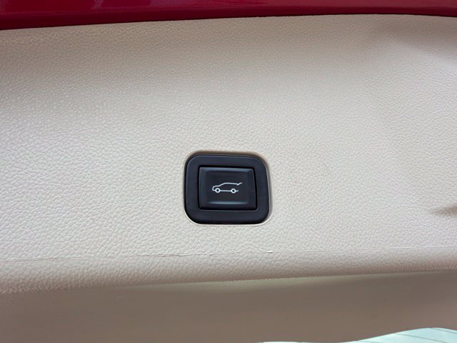 Used 2015 Cadillac SRX Performance w/ Driver Awareness Package FWD image 47