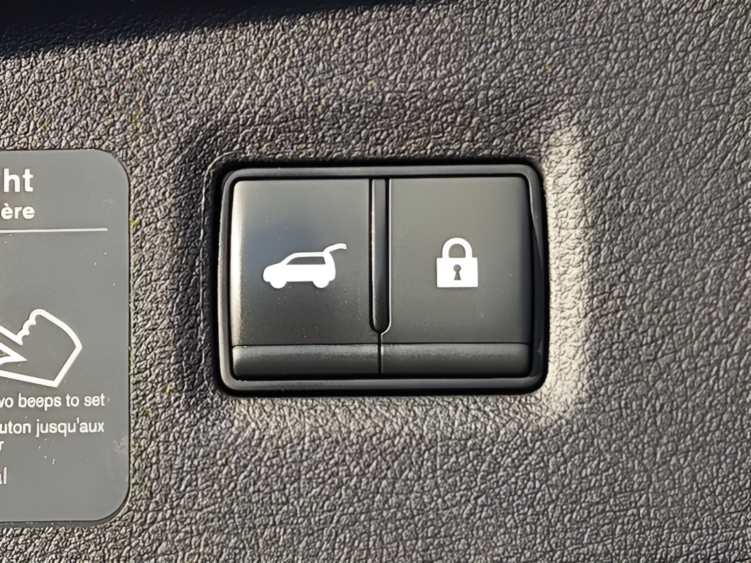 Used 2023 INFINITI QX50 Luxe FWD image 26