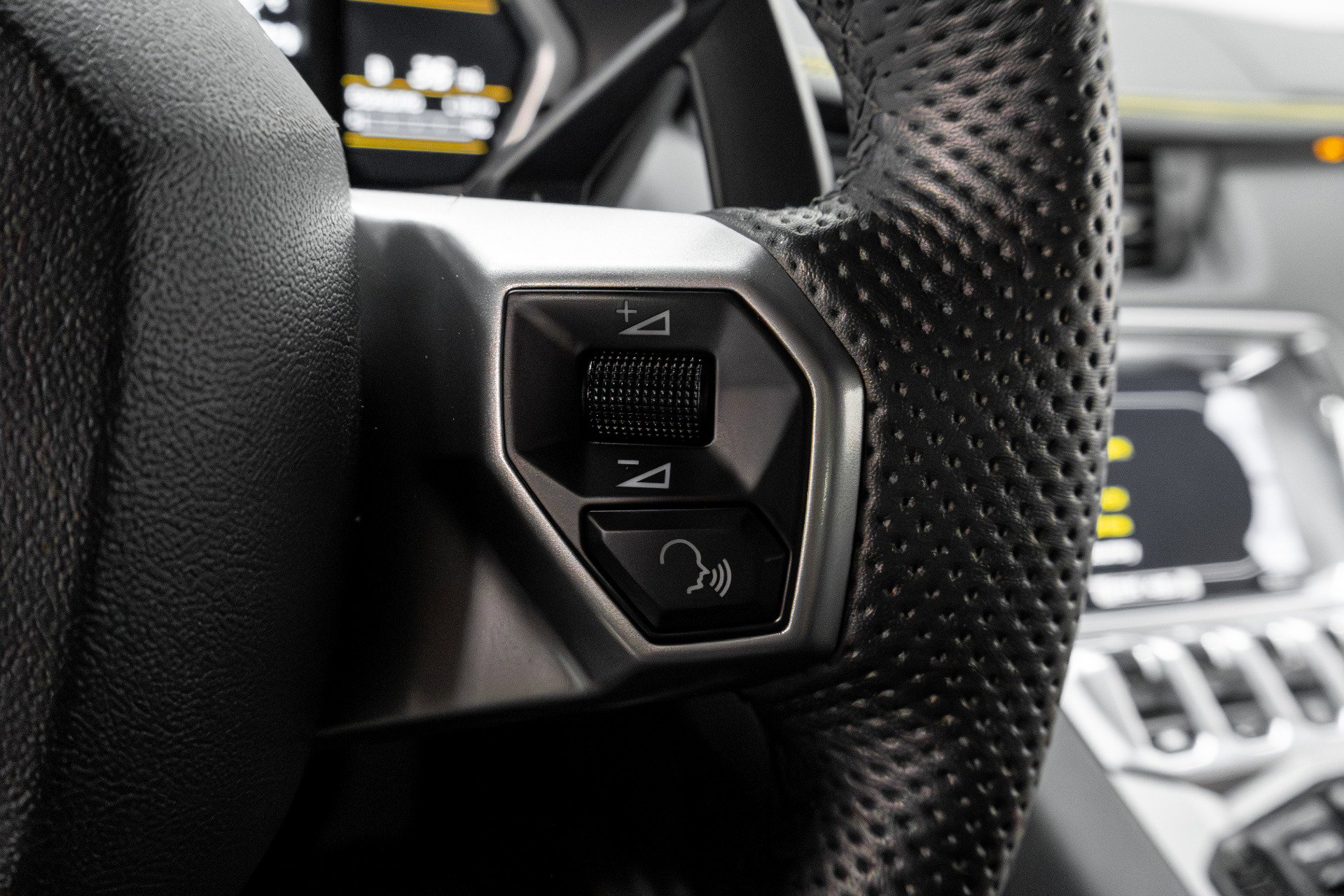 Used 2014 Lamborghini Aventador LP 700-4 image 56