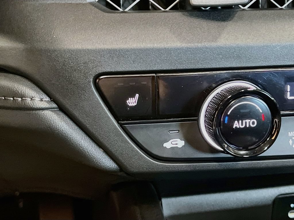 Used 2025 Honda Accord SE image 18