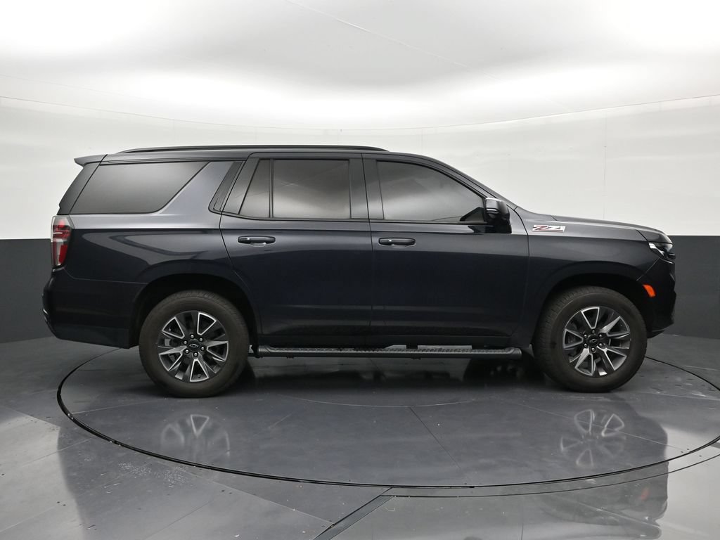 Used 2023 Chevrolet Tahoe Z71 w/ Luxury Package AWD/4WD image 6