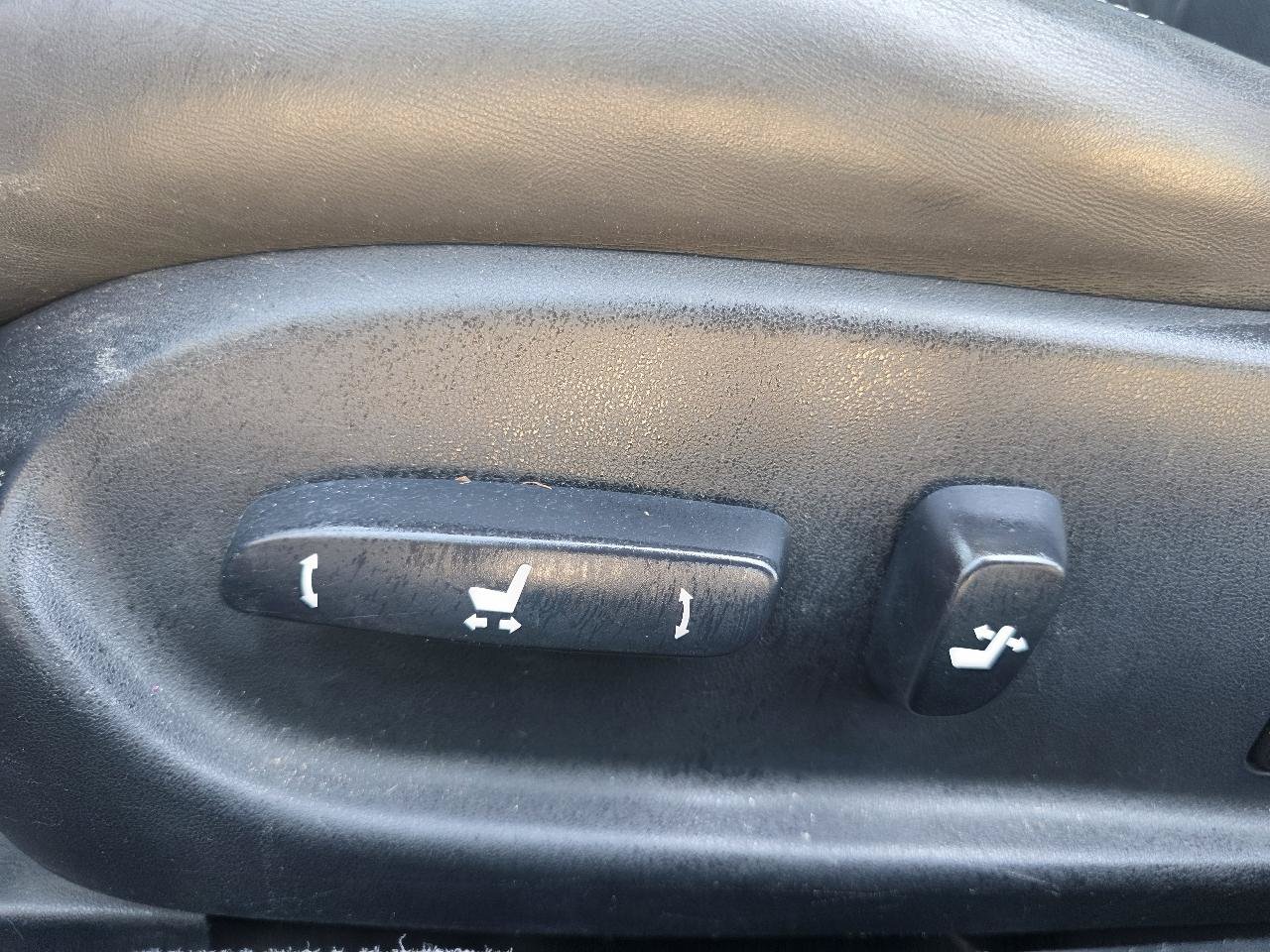 Used 2010 Lexus IS 250C RWD image 33