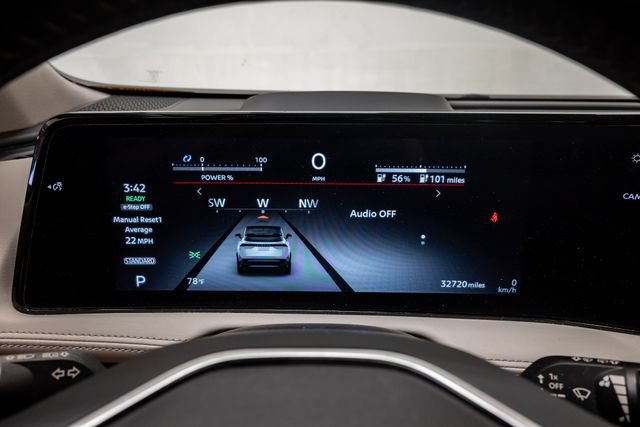 Used 2023 Nissan Ariya FWD image 16