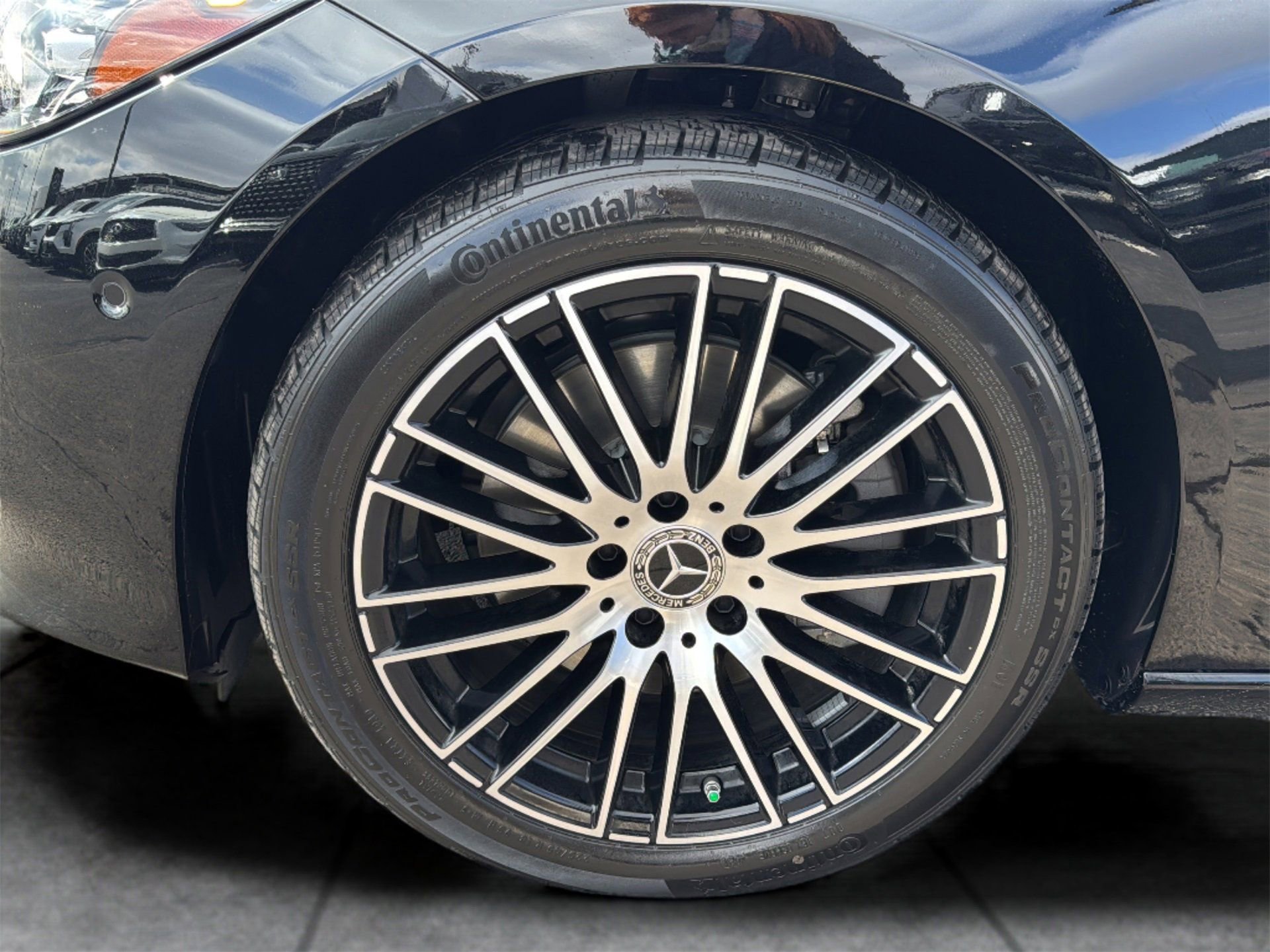 Certified 2025 Mercedes-Benz C 300 Sedan image 9