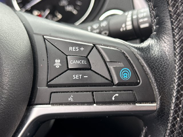 Used 2020 Nissan Rogue SV w/ Premium Package FWD image 33